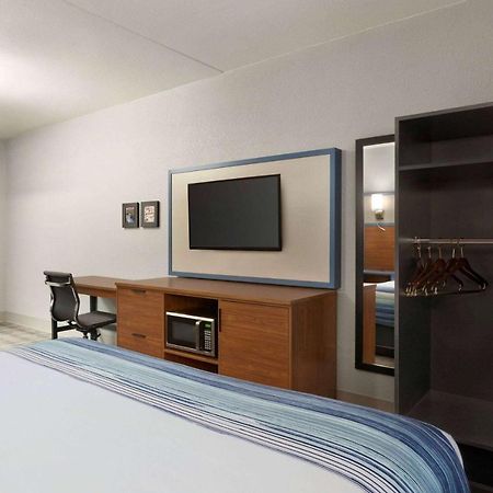 Americinn By Wyndham Branson & Conference Center Bagian luar foto