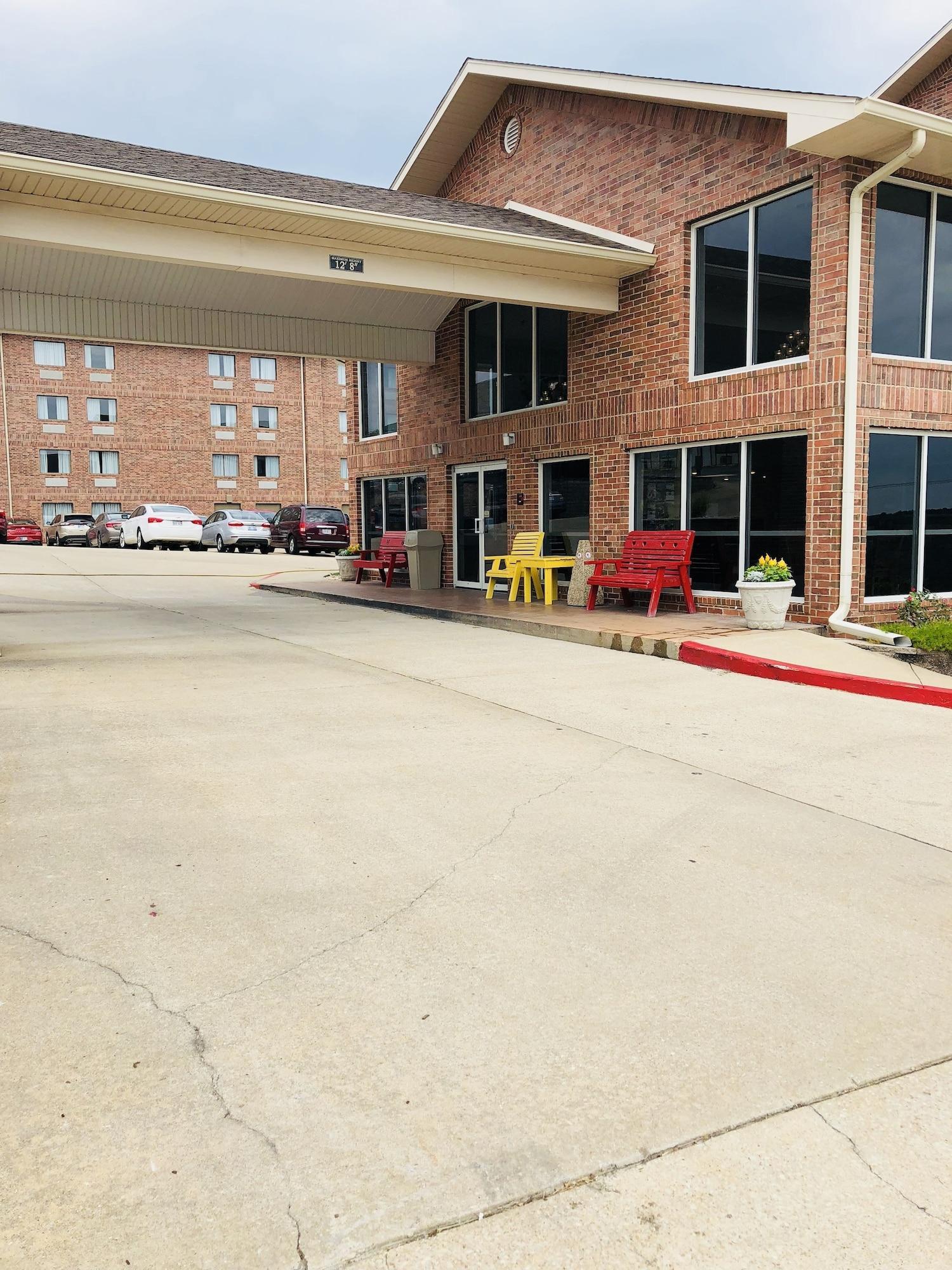 Americinn By Wyndham Branson & Conference Center Bagian luar foto