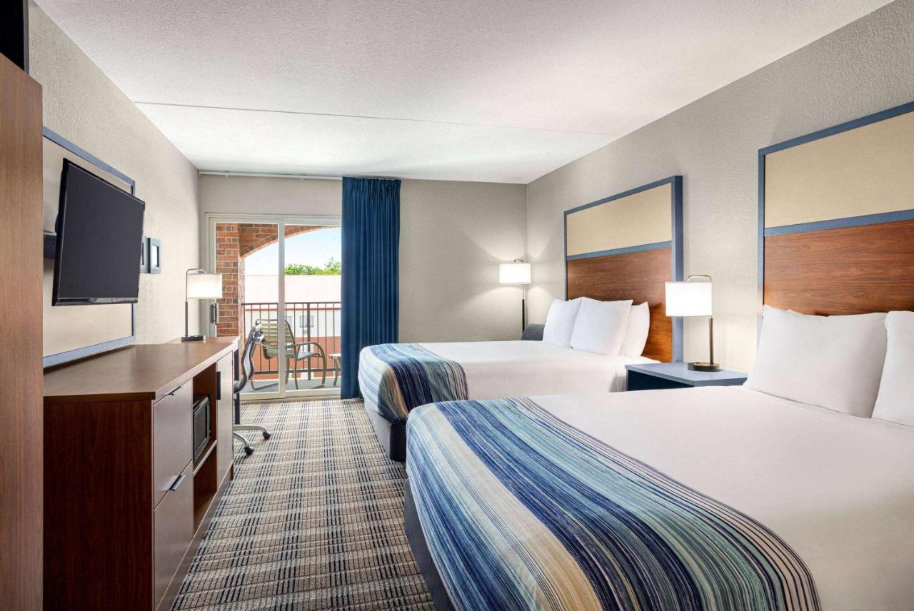Americinn By Wyndham Branson & Conference Center Bagian luar foto