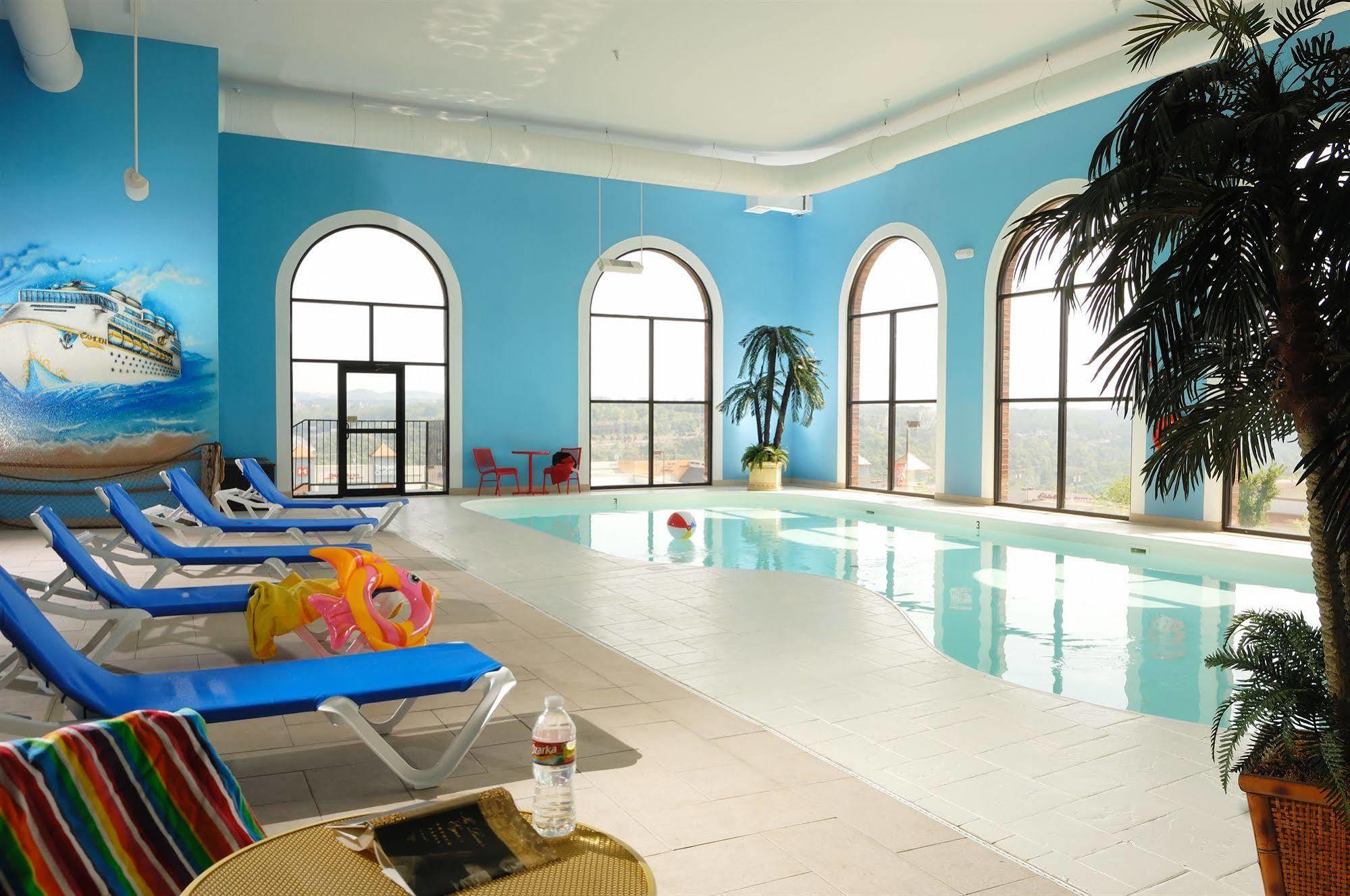 Americinn By Wyndham Branson & Conference Center Bagian luar foto